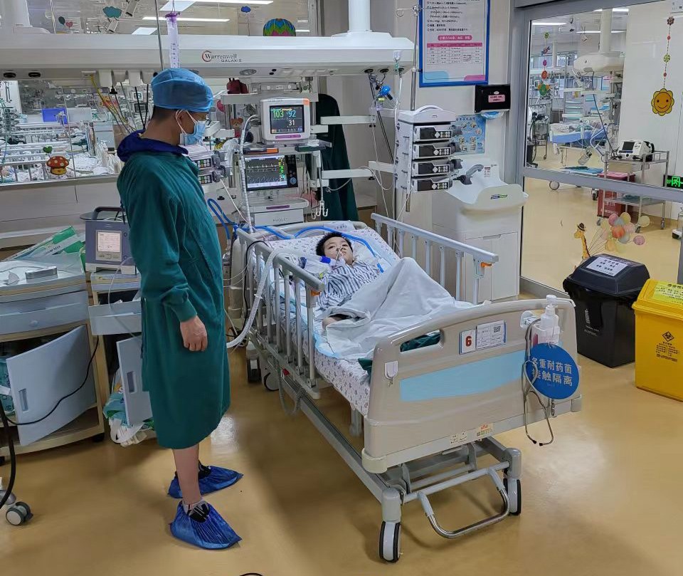 塔什库尔干塔吉克跨省救护车出租公司