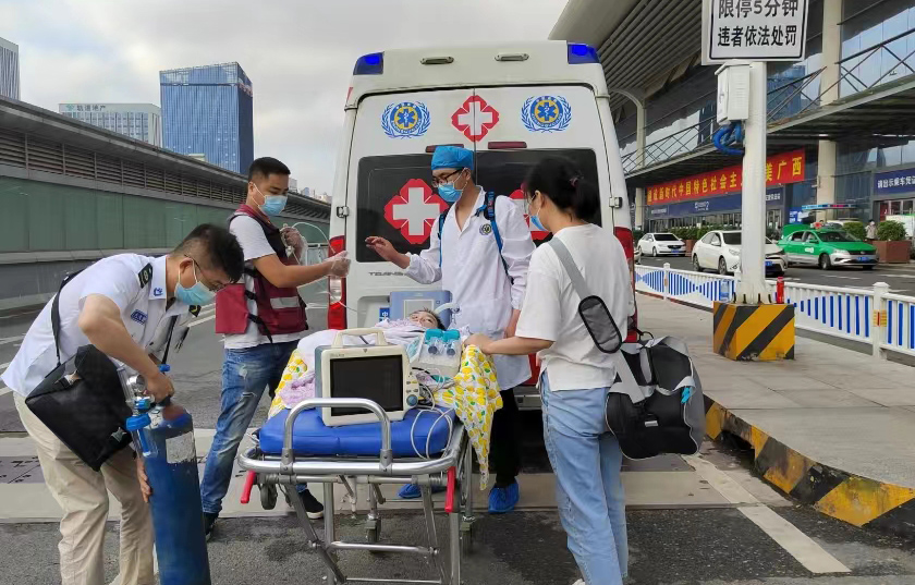 塔什库尔干塔吉克救护车出租公司